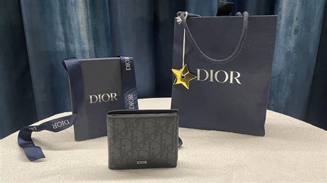 black dior oblique galaxy leather wallet|Black Dior Oblique Galaxy Leather Unboxing.